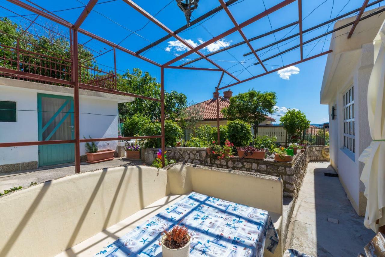 דראמליי Apartment Kristina מראה חיצוני תמונה